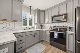 1510 N Wuthering Hills Dr, Janesville, WI 53546 - Photo 17