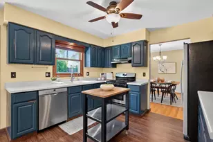5717 Piping Rock Rd, Madison, WI 53711 - Photo 13