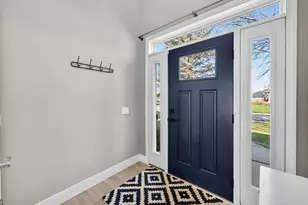 5885 Persimmon Dr, Fitchburg, WI 53711 - Photo 3