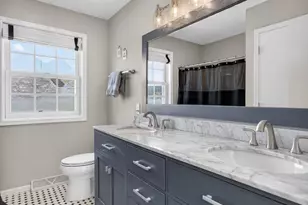 5885 Persimmon Dr, Fitchburg, WI 53711 - Photo 33