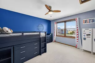 5885 Persimmon Dr, Fitchburg, WI 53711 - Photo 31