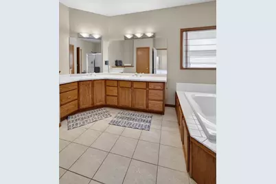 5885 Persimmon Drive, Fitchburg, WI 53711 - Photo 21