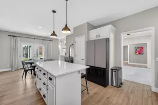 5885 Persimmon Dr, Fitchburg, WI 53711 - Photo 15