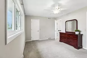 1014 Eric Ln, Waunakee, WI 53597 - Photo 19
