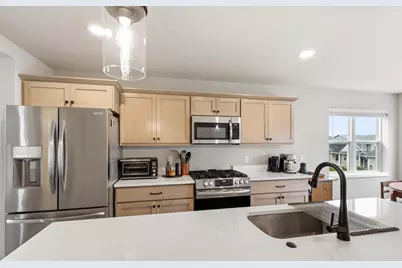 530 Lone Oak Lane, Verona, WI 53593 - Photo 13