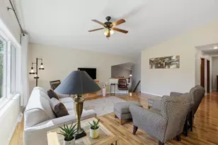 1541 Kuhle Dr, Sun Prairie, WI 53590 - Photo 9