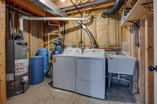 N6563 English Settlement Rd, Albany, WI 53502 - Photo 11