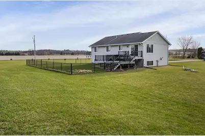 N6563 English Settlement Road, Albany, WI 53502 - Photo 7