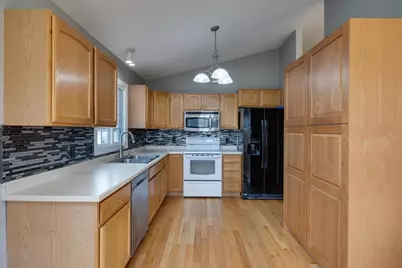 N6563 English Settlement Road, Albany, WI 53502 - Photo 17