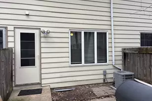 44 N Lakewood Gardens Ln, Madison, WI 53704 - Photo 15