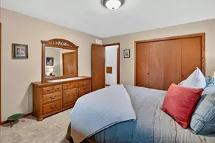 508 Woodvale Dr, DeForest, WI 53532 - Photo 29