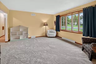 508 Woodvale Dr, DeForest, WI 53532 - Photo 11