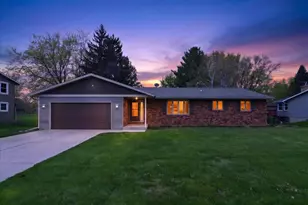 508 Woodvale Dr, DeForest, WI 53532 - Photo 1