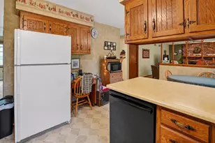 508 Woodvale Dr, DeForest, WI 53532 - Photo 17