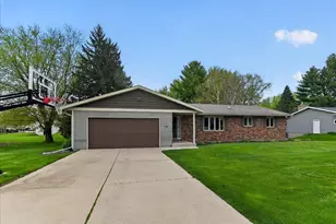 508 Woodvale Dr, DeForest, WI 53532 - Photo 43