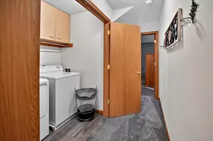 957 Chandler Ln, Sun Prairie, WI 53590 - Photo 33