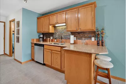 957 Chandler Lane, Sun Prairie, WI 53590 - Photo 17