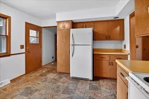 1005 W South St, Stoughton, WI 53589 - Photo 11