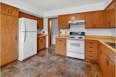 1005 W South Street, Stoughton, WI 53589 - Photo 9