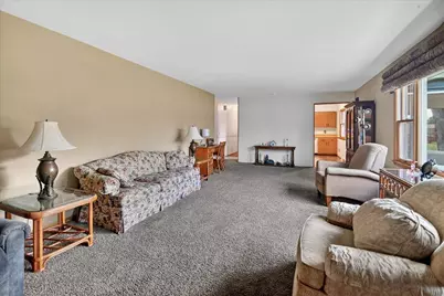 1005 W South Street, Stoughton, WI 53589 - Photo 7