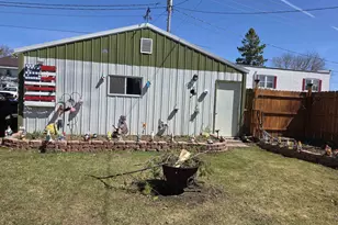 206 Railroad St, Elroy, WI 53929 - Photo 7