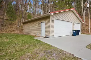 W7656 Suldal Rd, Mauston, WI 53948 - Photo 23