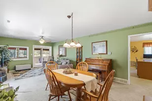 561 &amp 563 Underwood Ave, Montello, WI 53949 - Photo 13