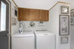 285 James St, Tomah, WI 54660 - Photo 13