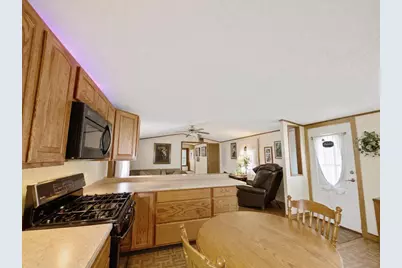 285 James Street, Tomah, WI 54660 - Photo 3