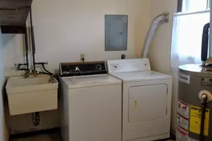 417-419 Simonson St, Cambridge, WI 53523 - Photo 25