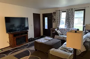 417-419 Simonson St, Cambridge, WI 53523 - Photo 3