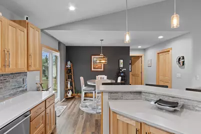 317 Somerset Court, Nekoosa, WI 54457 - Photo 7