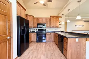 128 Summit Ct, Columbus, WI 53925 - Photo 15