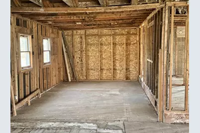 3230 S Oakhill Avenue, Janesville, WI 53546 - Photo 9