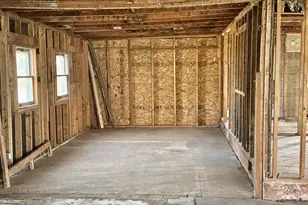 3230 S Oakhill Ave, Janesville, WI 53546 - Photo 9