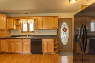 506 Bray St, Ridgeville, WI 53533 - Photo 7
