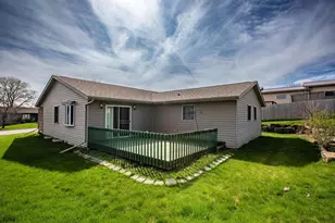506 Bray St, Ridgeville, WI 53533 - Photo 3