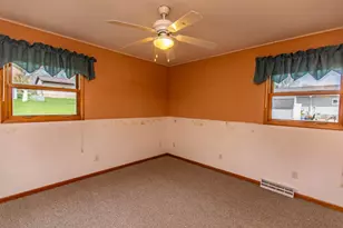 506 Bray St, Ridgeville, WI 53533 - Photo 11