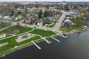 221 W State St, Fox Lake, WI 53933 - Photo 29