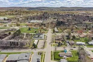 835 12th St, Baraboo, WI 53913 - Photo 49