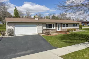 835 12th St, Baraboo, WI 53913 - Photo 53