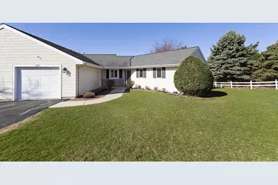 615 Shah Avenue, Fort Atkinson, WI 53538 - Photo 1