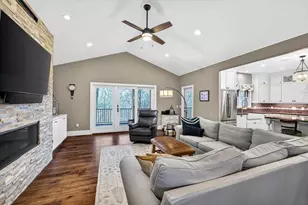 3167 Woodhill Cir, Verona, WI 53593 - Photo 5