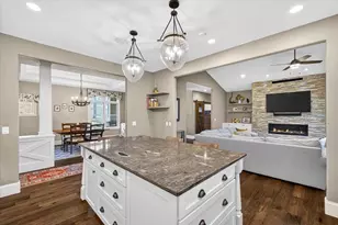 3167 Woodhill Cir, Verona, WI 53593 - Photo 9