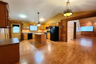 245 Blossom Dr, Warrens,warrens, WI 54666 - Photo 5