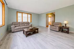 335 Forest Lake Dr, Milton, WI 53563 - Photo 13