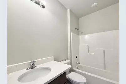 2101 W Conde Street, Janesville, WI 53546 - Photo 11