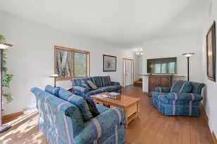 498 Meander Wood Rd, Oregon, WI 53575 - Photo 11