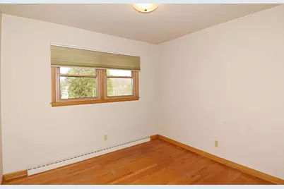 937 Hillside Drive, Jefferson, WI 53549 - Photo 17