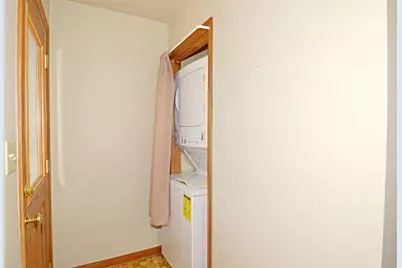 937 Hillside Drive, Jefferson, WI 53549 - Photo 23